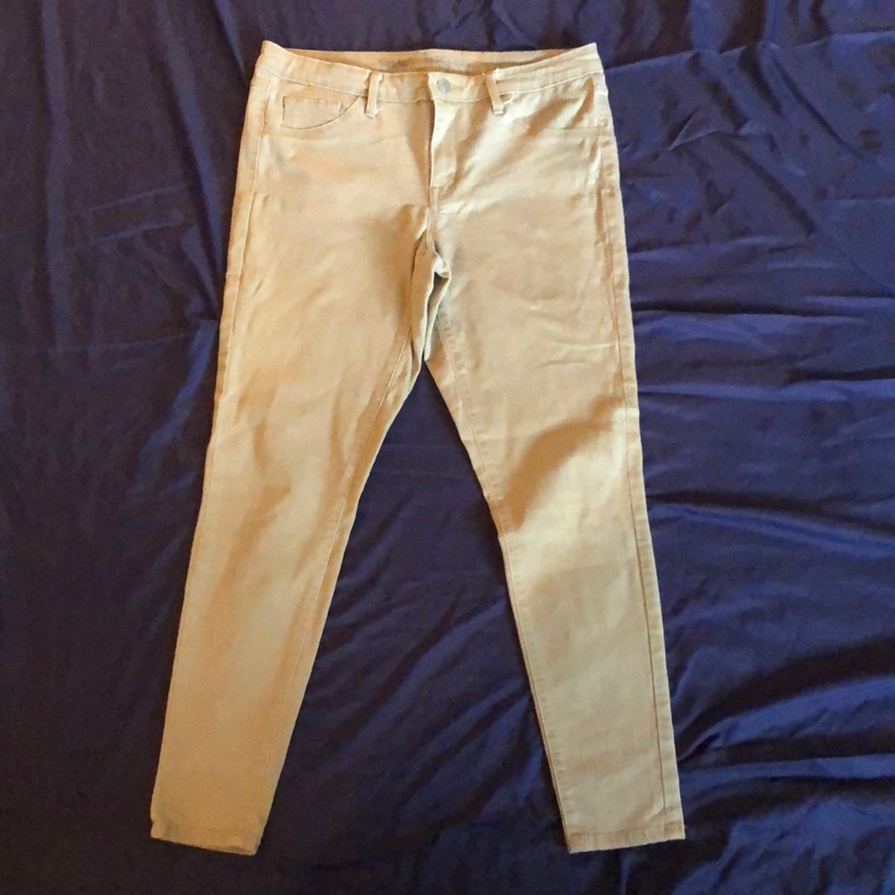 Target brand khaki jeggings.